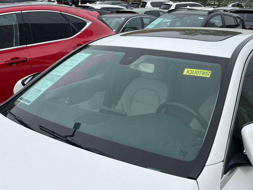 Used 2019 Mercedes-Benz C 300 4MATIC Sedan image 40
