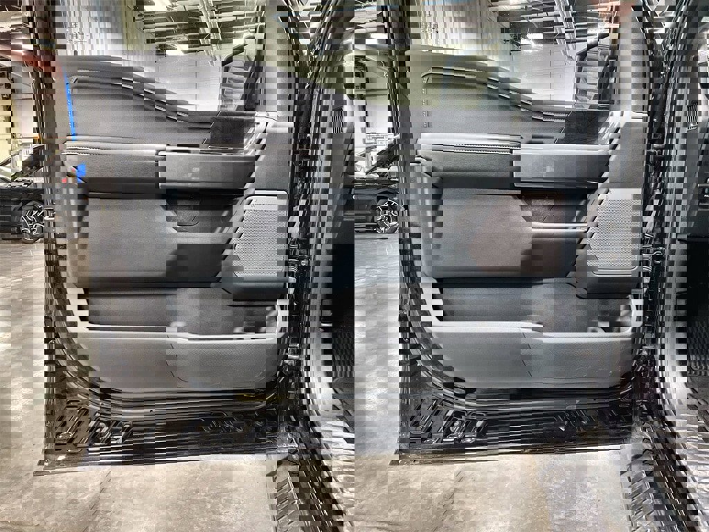 Used 2022 Ford F150 XLT w/ Equipment Group 302A High image 16