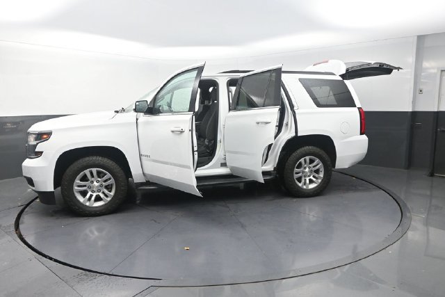 Used 2017 Chevrolet Tahoe LS w/ Max Trailering Package AWD/4WD image 31