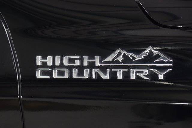 Used 2023 Chevrolet Tahoe High Country image 14