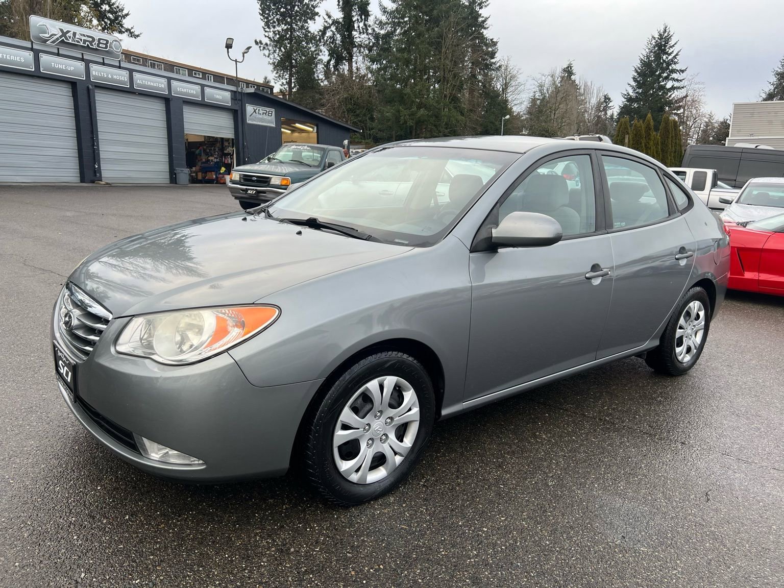Used 2010 Hyundai Elantra GLS image 1