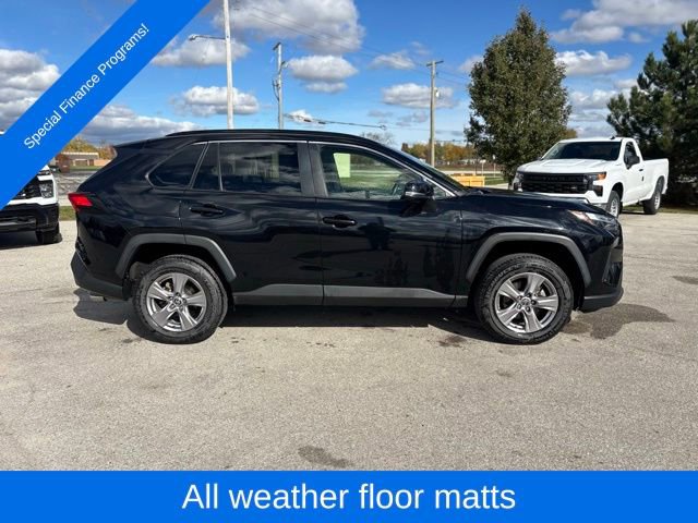 Used 2022 Toyota RAV4 XLE image 6