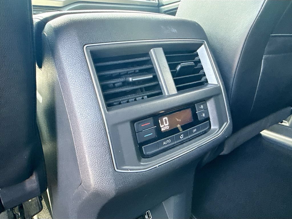 Used 2019 Volkswagen Atlas SE w/ Towing Package FWD image 26