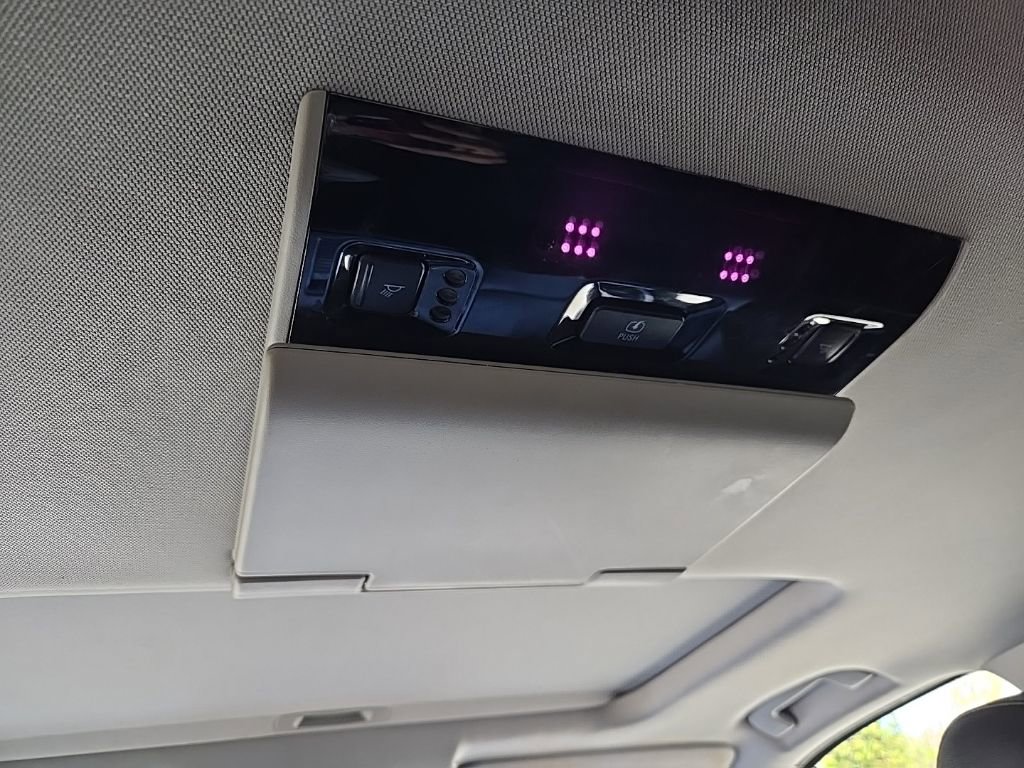 Used 2018 Chevrolet Tahoe Premier image 60