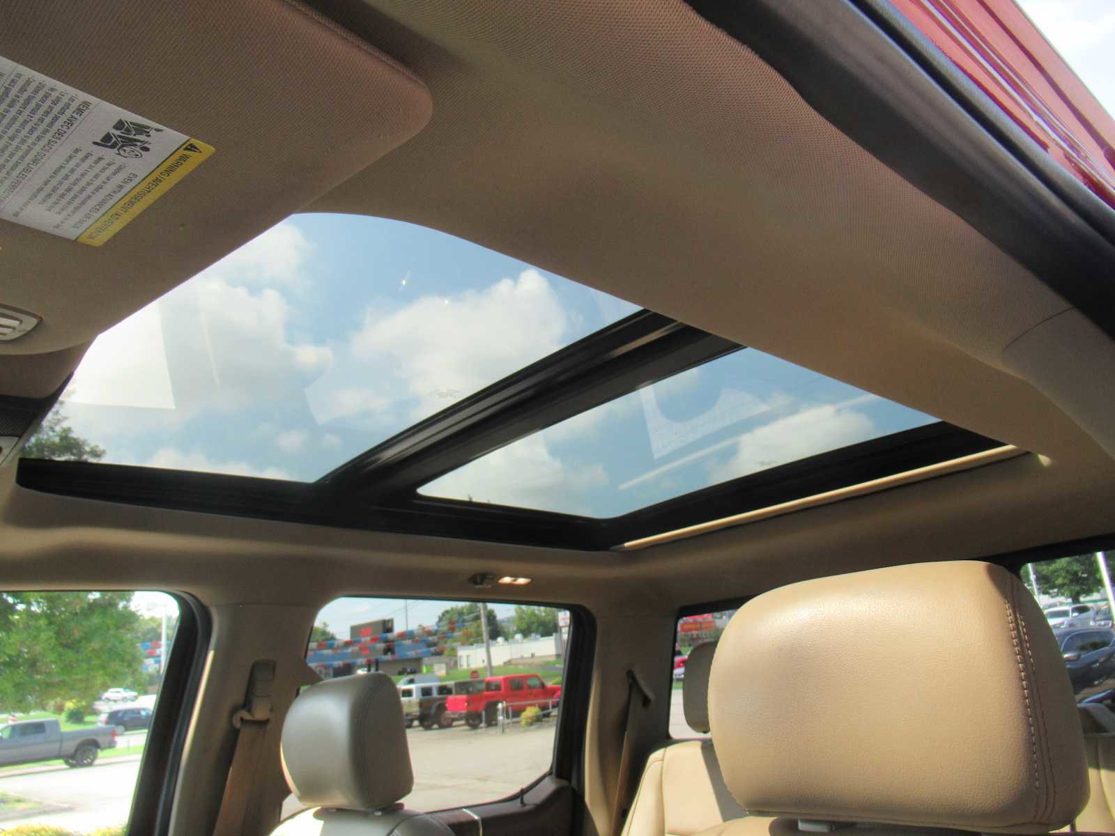 Used 2019 Ford F150 Lariat w/ Equipment Group 502A Luxury image 38