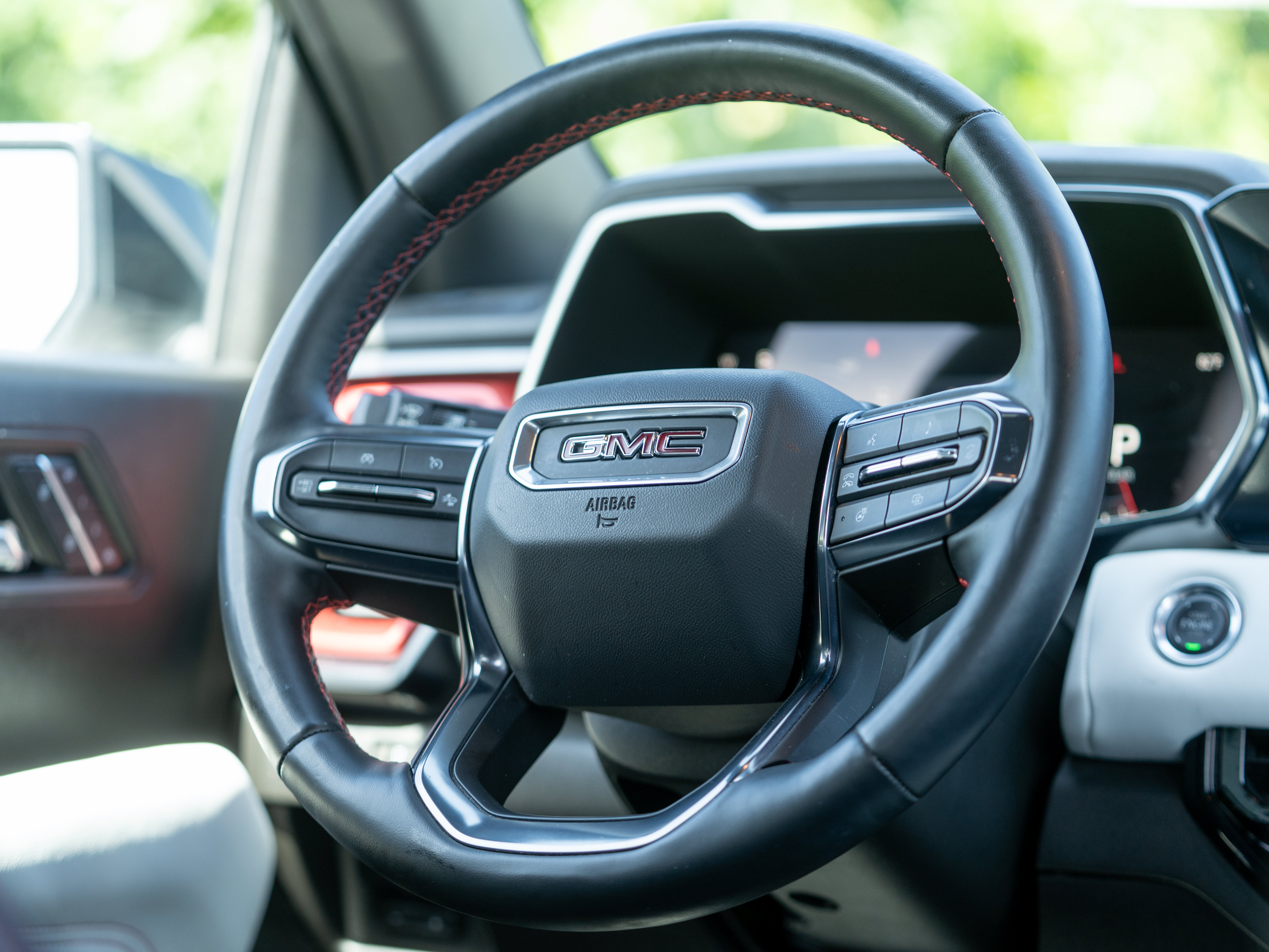 Used 2024 GMC Canyon AT4X AWD/4WD image 19