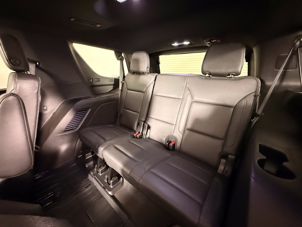 Used 2021 Chevrolet Tahoe Z71 w/ Luxury Package AWD/4WD image 51
