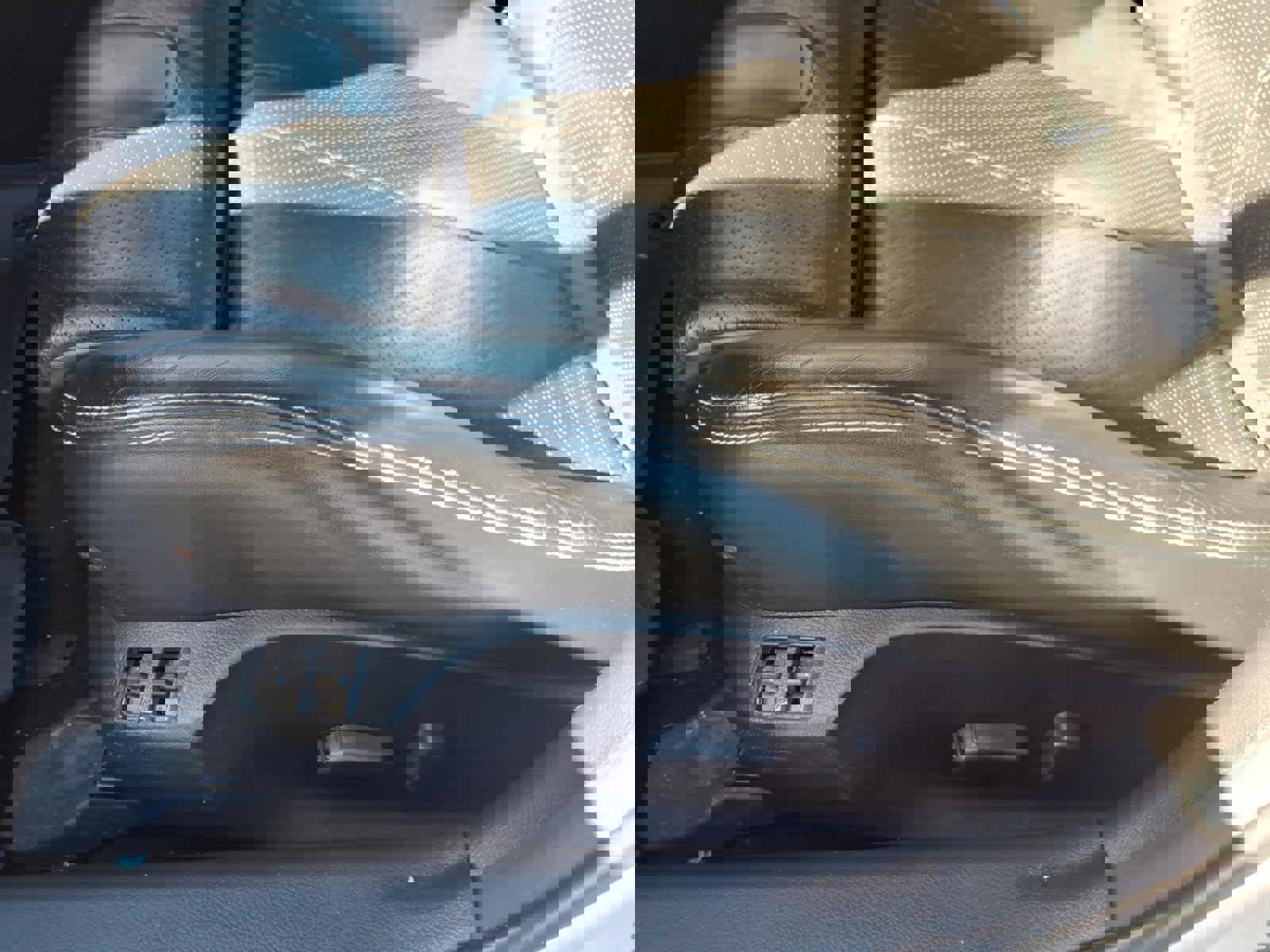 Used 2011 INFINITI G37 x w/ Premium Pkg image 14