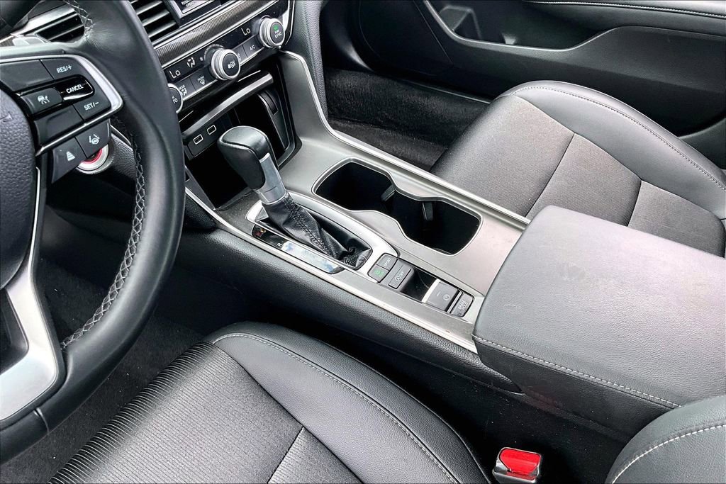 Used 2021 Honda Accord Sport image 15