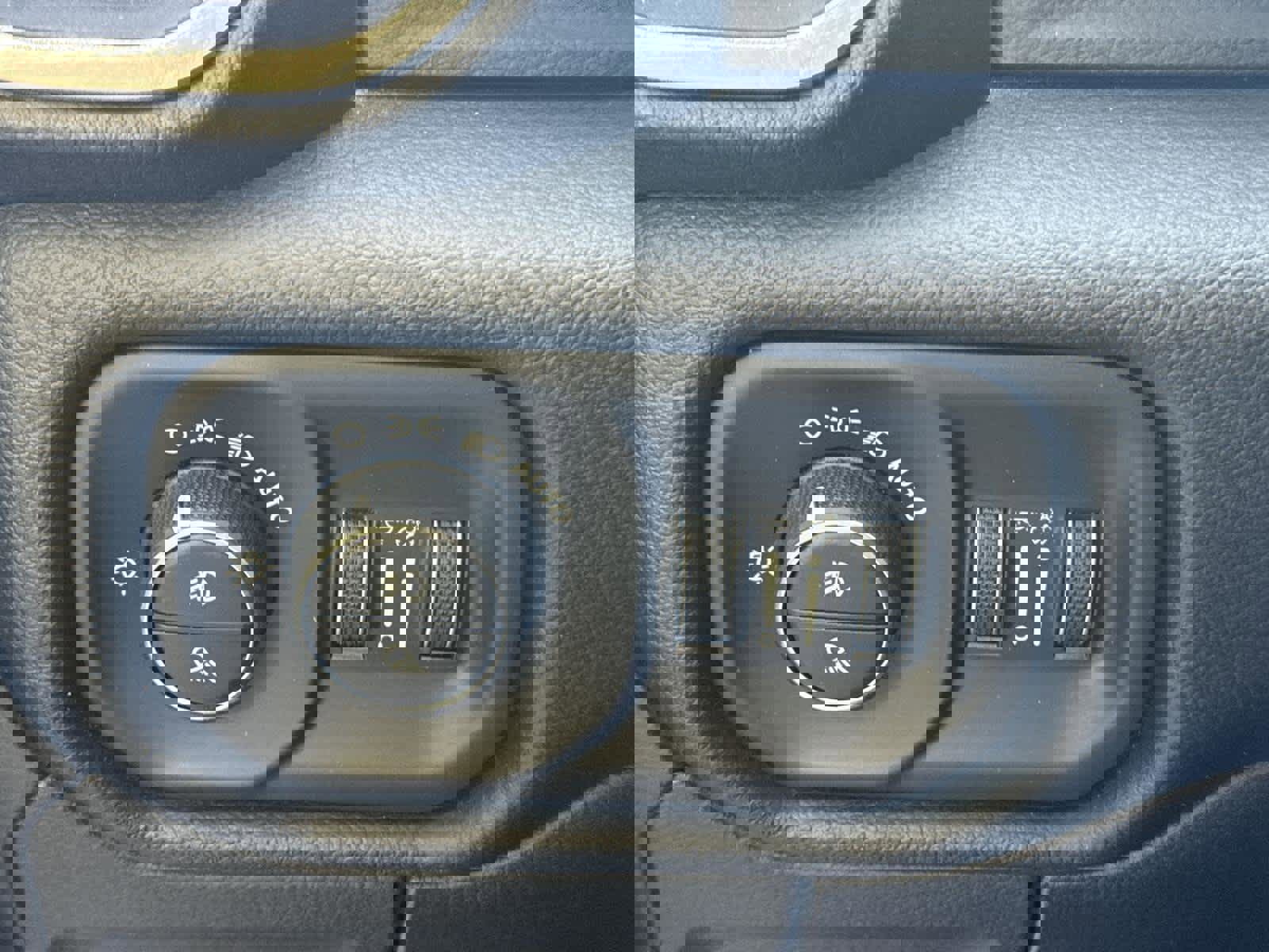 Used 2019 RAM 1500 Laramie w/ Trailer Tow Group image 24