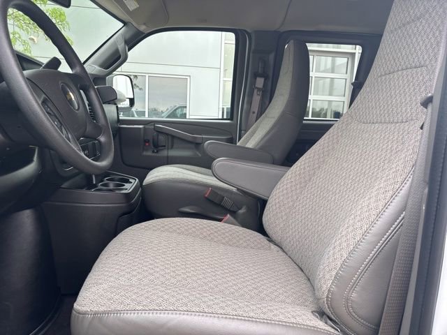 Certified 2025 Chevrolet Express 3500 LS RWD image 12