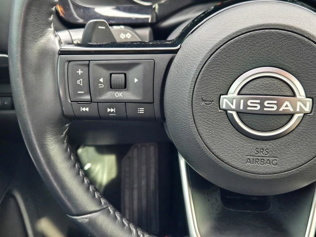 Used 2023 Nissan Pathfinder SL image 15