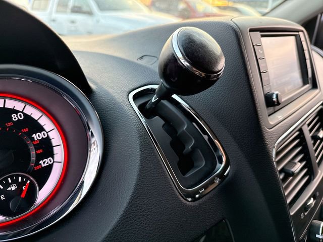 Used 2020 Dodge Grand Caravan SE w/ UConnect Hands-Free Group FWD image 19