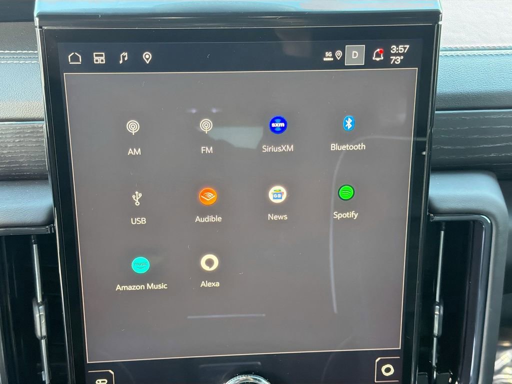 Used 2025 GMC Yukon AT4 Ultimate image 31