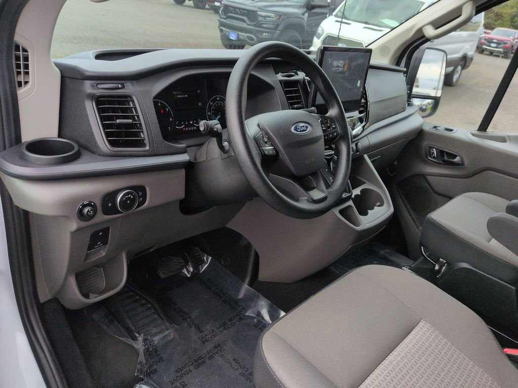 Used 2024 Ford Transit 350 XLT image 11