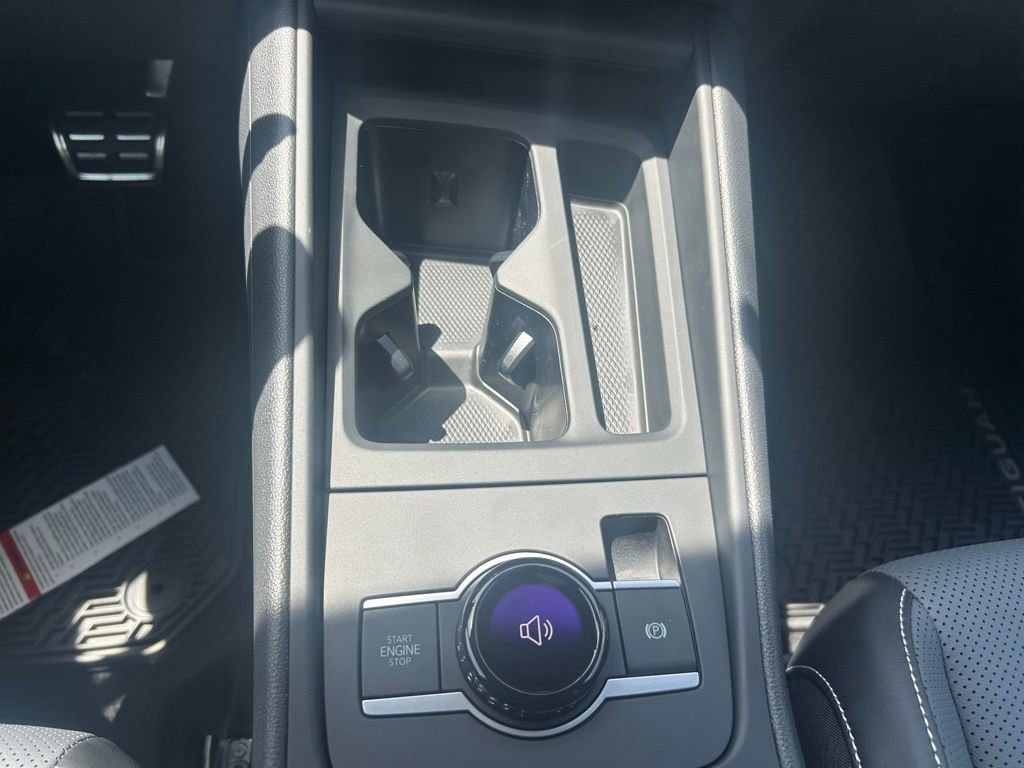 New 2026 Volkswagen Tiguan SE R-Line FWD image 63