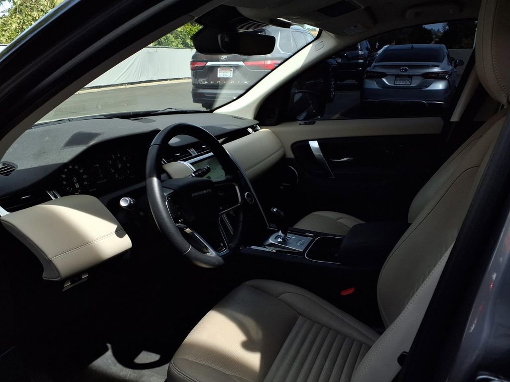 Used 2023 Land Rover Discovery Sport S image 14