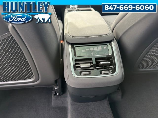 Used 2025 Volvo XC90 B6 Plus AWD/4WD image 19
