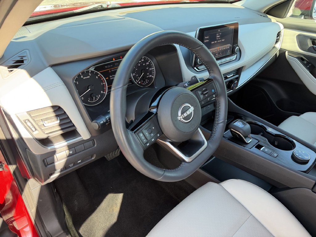 Certified 2023 Nissan Rogue SV w/ SV Premium B Package AWD/4WD image 14