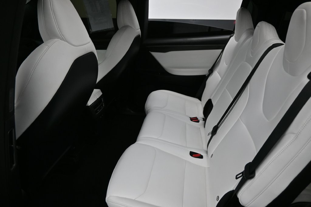 Used 2020 Tesla Model X Performance AWD/4WD image 26
