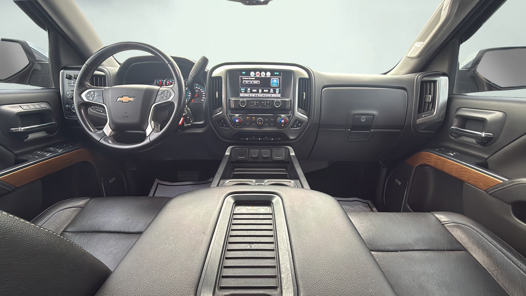 Used 2018 Chevrolet Silverado 1500 LTZ w/ Sport Package AWD/4WD image 27