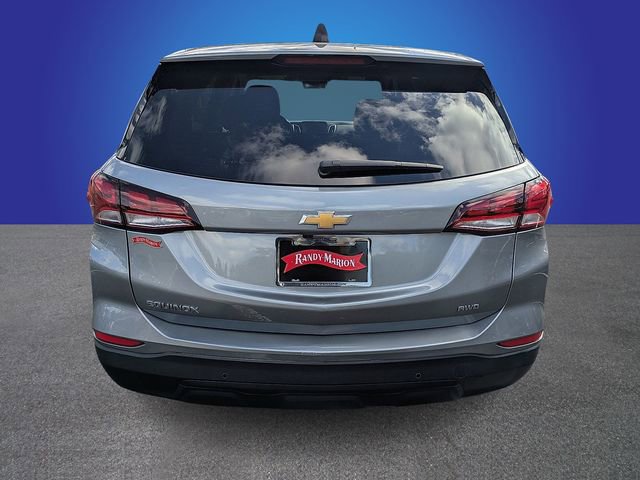 Used 2024 Chevrolet Equinox LS w/ LS Convenience Package image 4