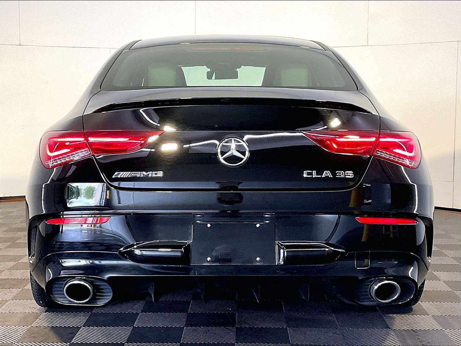 Used 2022 Mercedes-Benz CLA 35 AMG 4MATIC image 7
