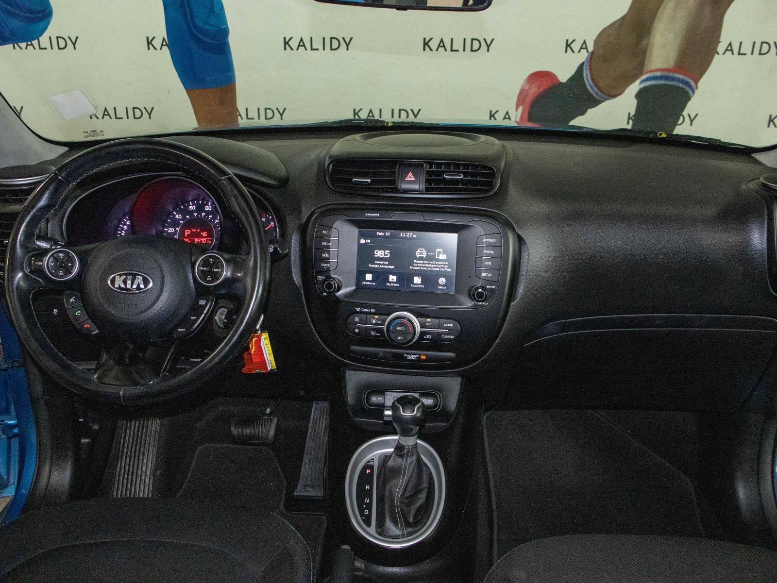 Used 2019 Kia Soul + image 3