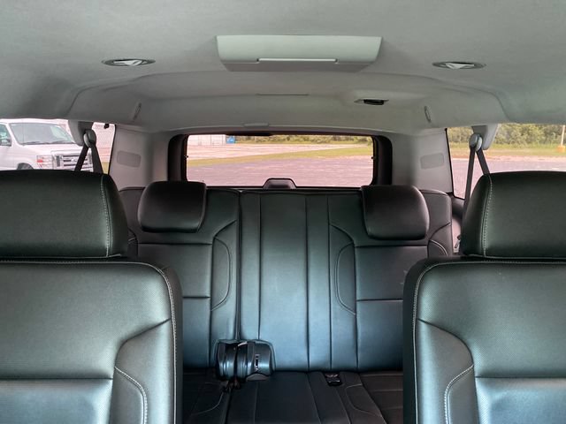 Used 2015 Chevrolet Suburban LTZ RWD image 41