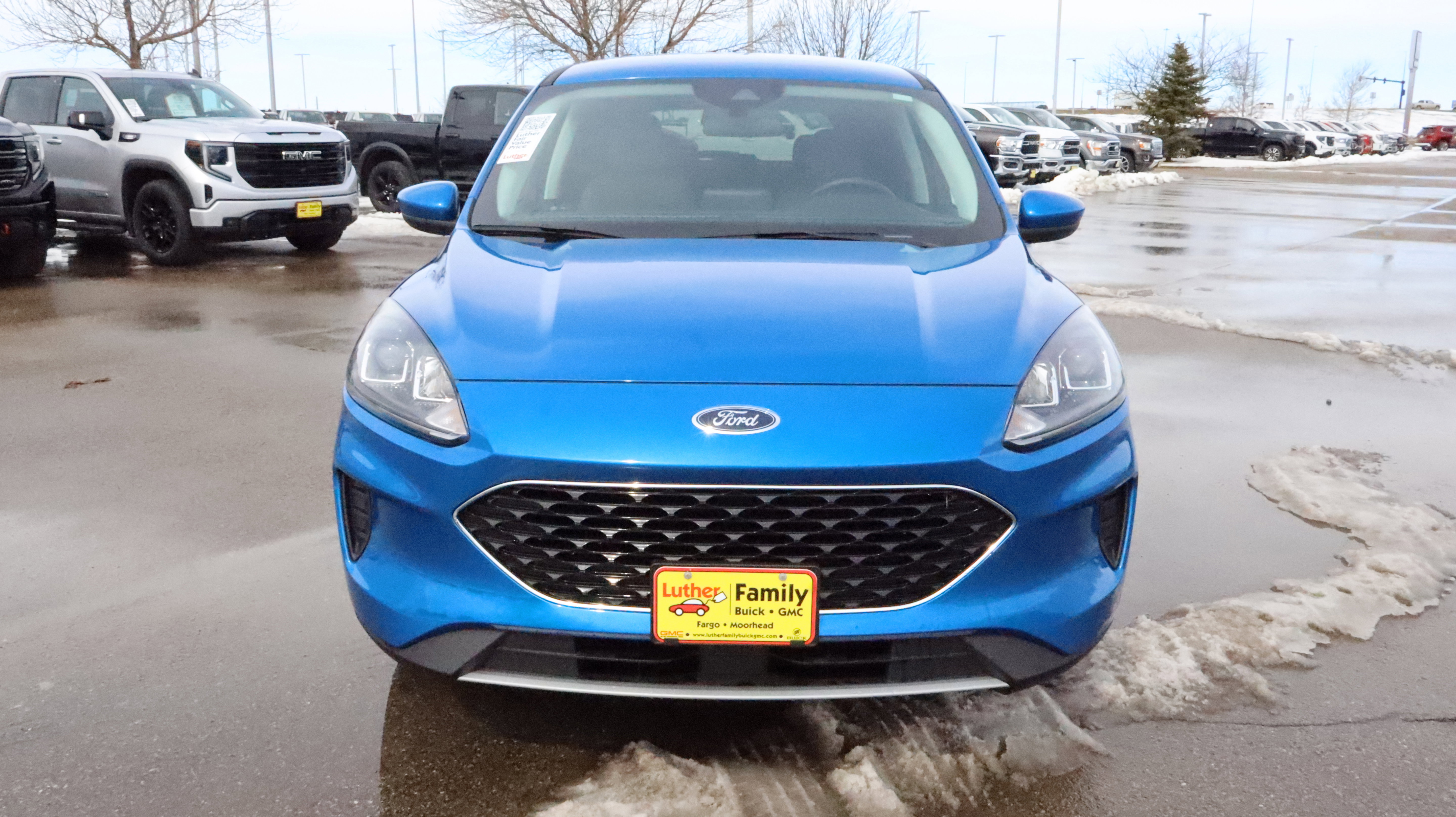 Used 2021 Ford Escape SE w/ Convenience Package image 2