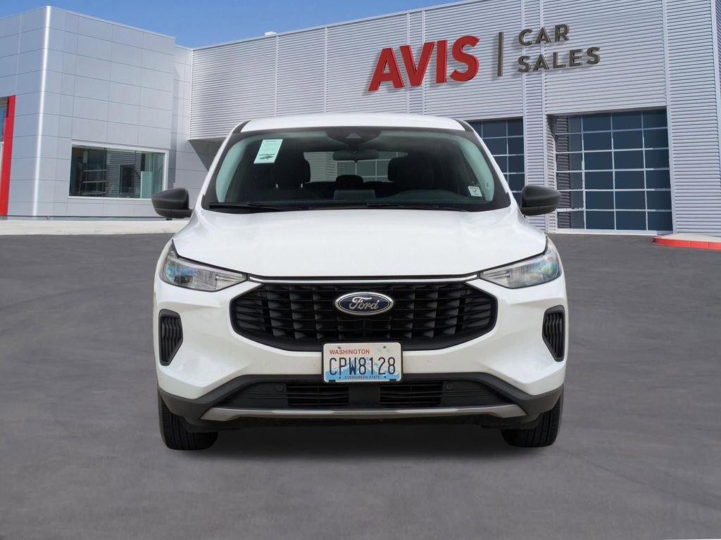 Used 2025 Ford Escape Active AWD/4WD image 2