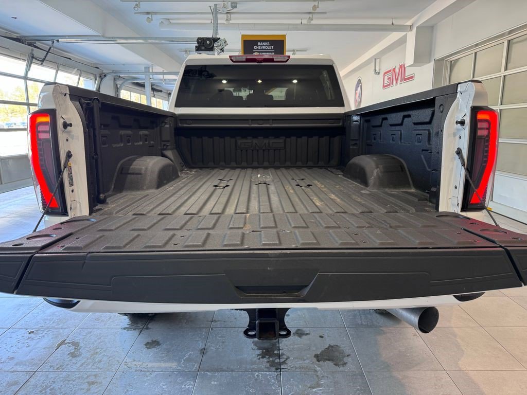 Certified 2025 GMC Sierra 2500 AT4 AWD/4WD image 7