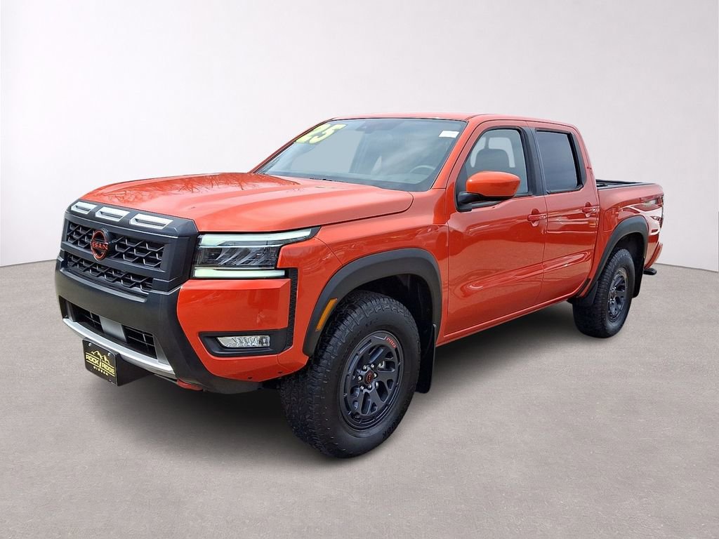 Used 2025 Nissan Frontier PRO-4X w/ Interior Protection Package image 3