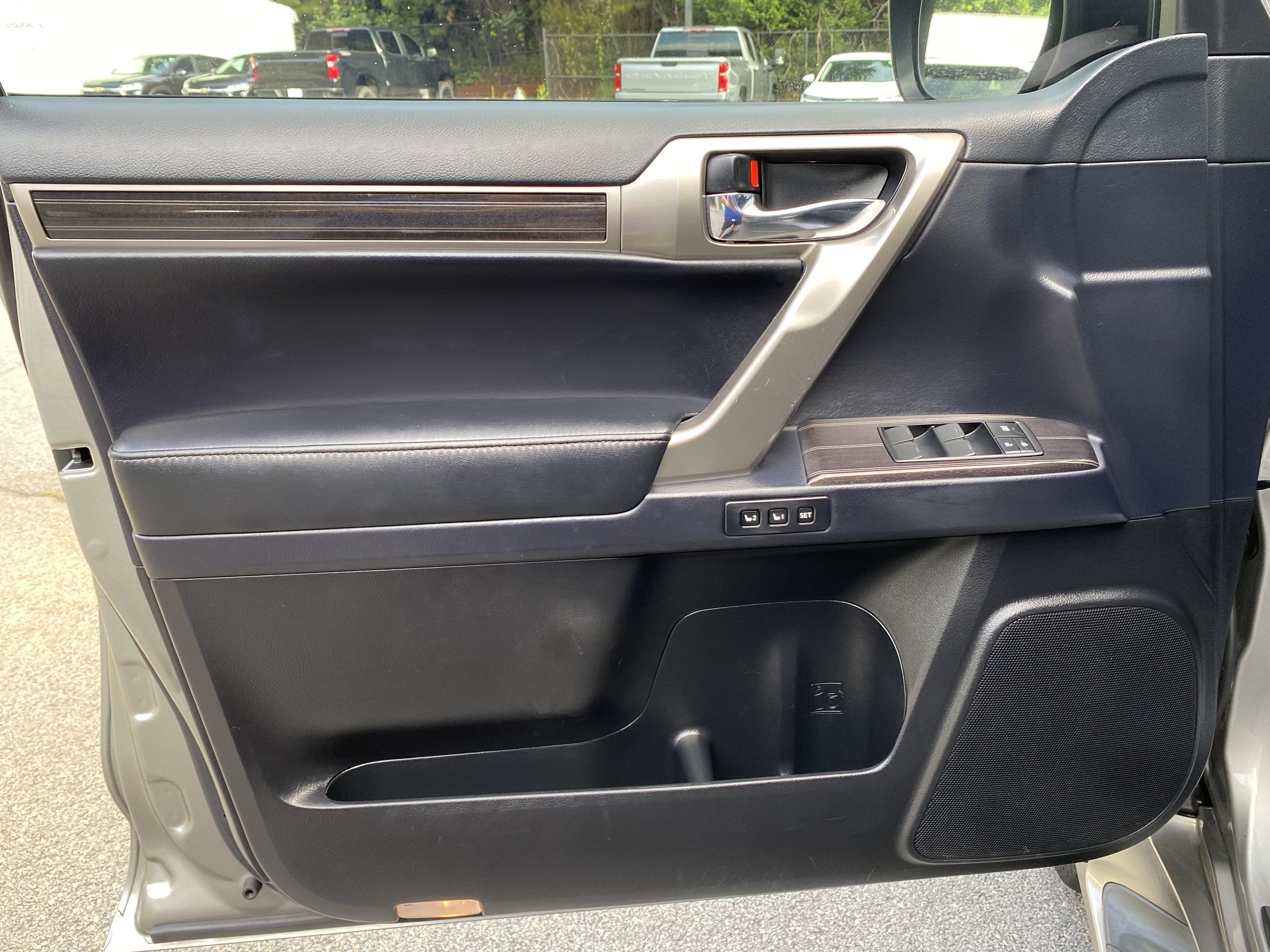 Used 2021 Lexus GX 460 Premium AWD/4WD image 15