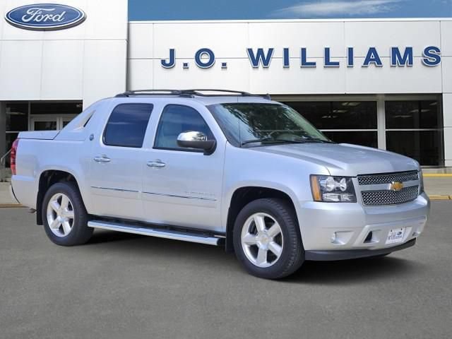 Used 2013 Chevrolet Avalanche LTZ