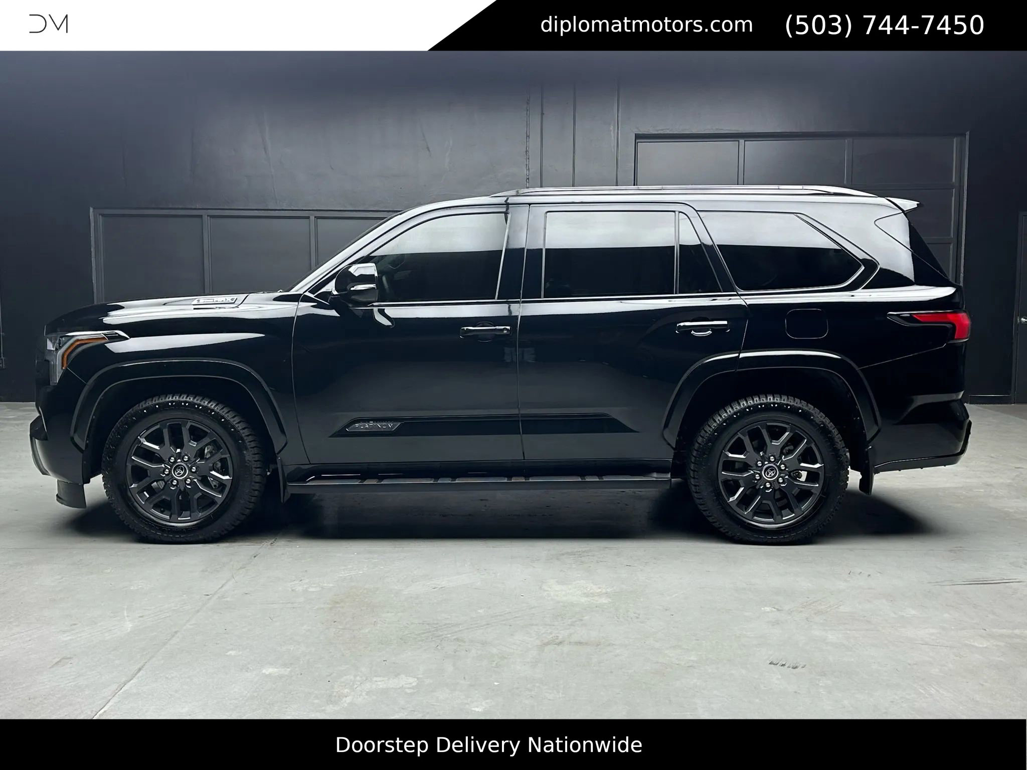 Used 2023 Toyota Sequoia Platinum image 3