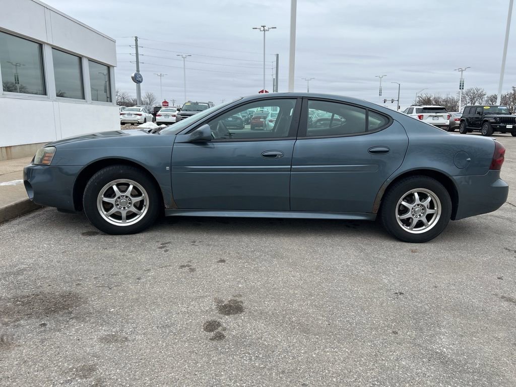 Used 2006 Pontiac Grand Prix image 3