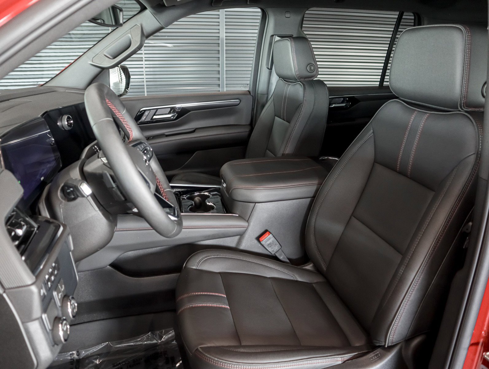 Used 2026 Chevrolet Tahoe RST w/ Comfort Package image 6