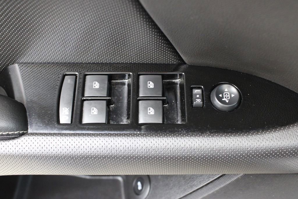 Used 2019 Cadillac XTS image 16