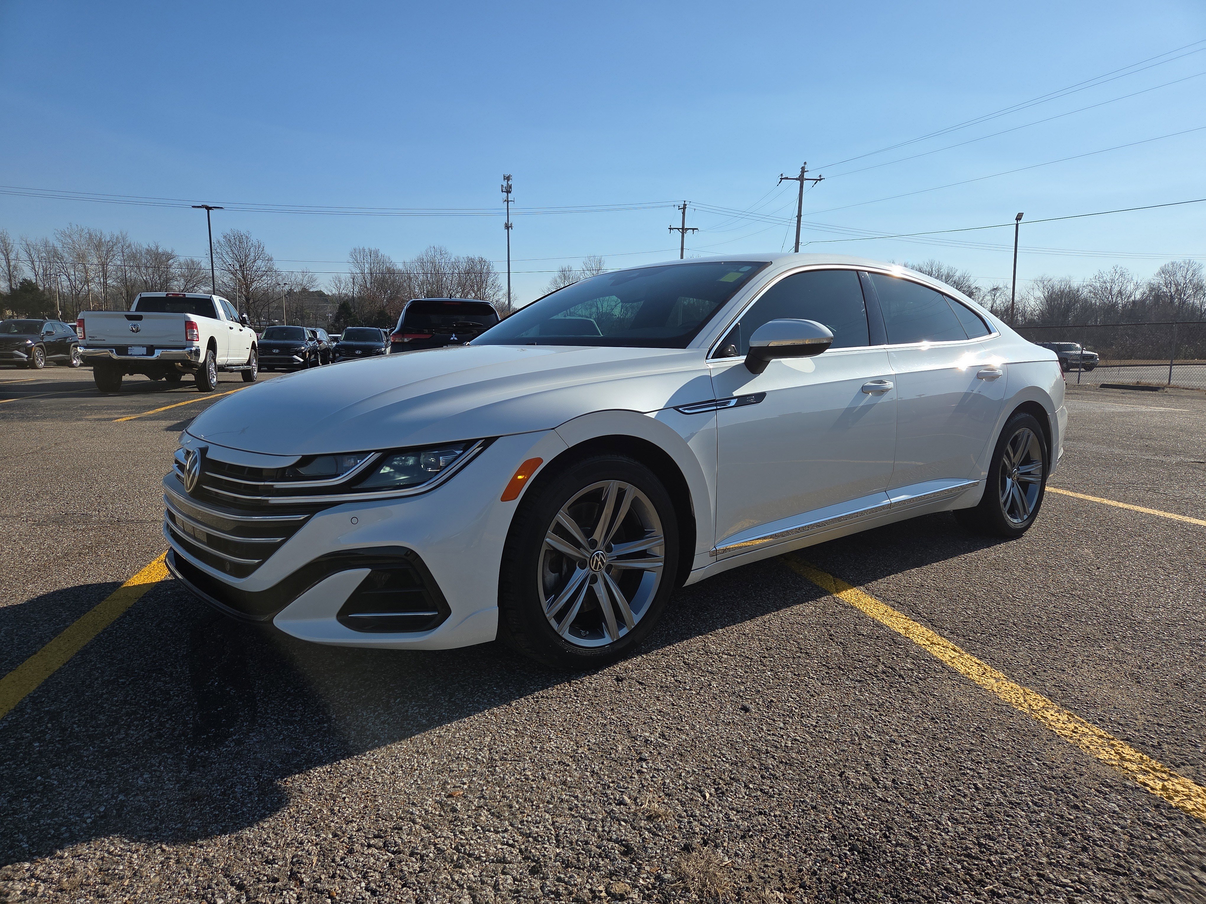 Used 2022 Volkswagen Arteon SE
