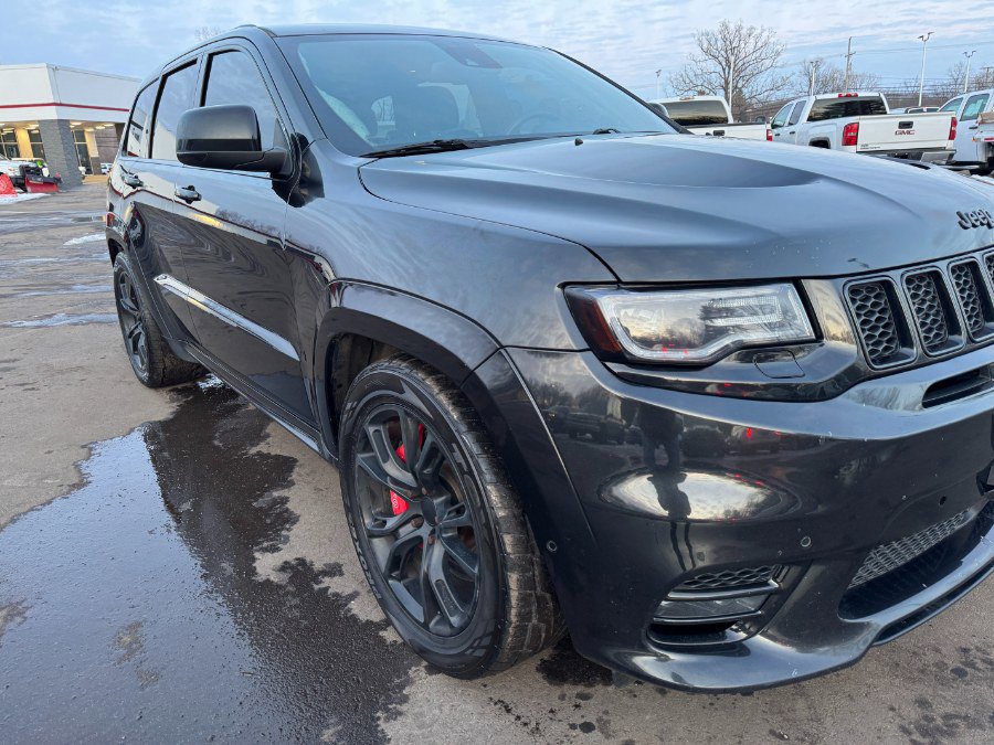Used 2015 Jeep Grand Cherokee SRT w/ Luxury Group II image 12