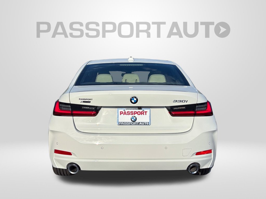 New 2026 BMW 330i xDrive Sedan w/ Premium Package AWD/4WD image 5