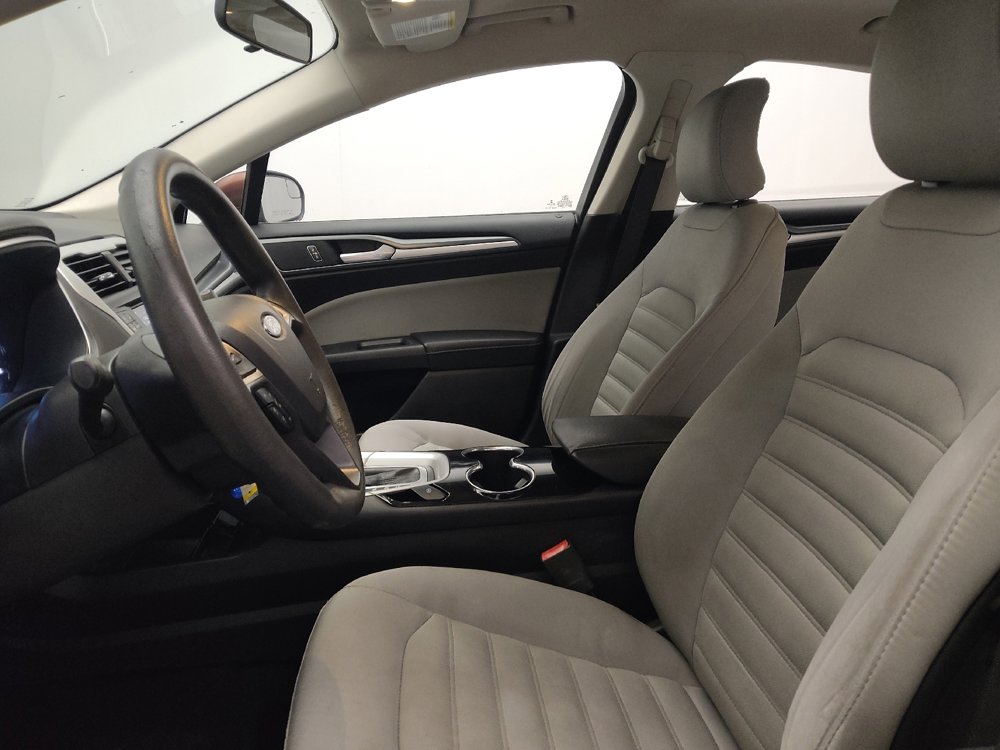 Used 2015 Ford Fusion S image 17