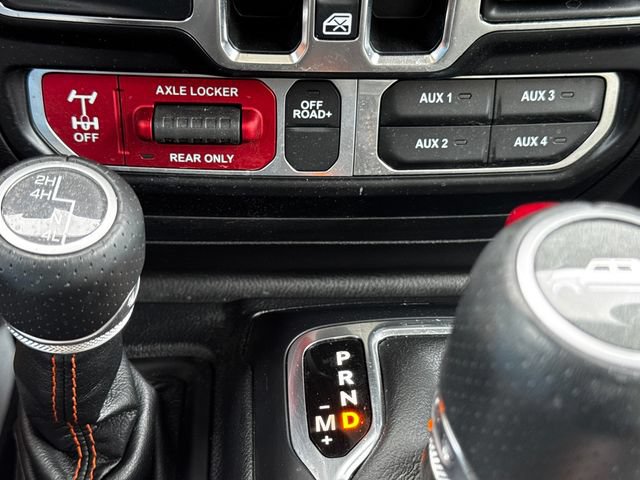 Certified 2022 Jeep Gladiator Mojave w/ Cold Weather Group AWD/4WD image 36