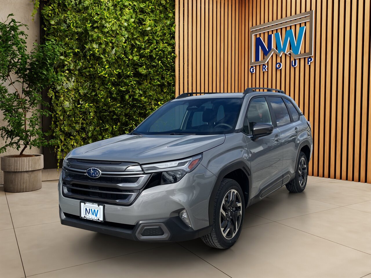 Used 2025 Subaru Forester Limited image 3