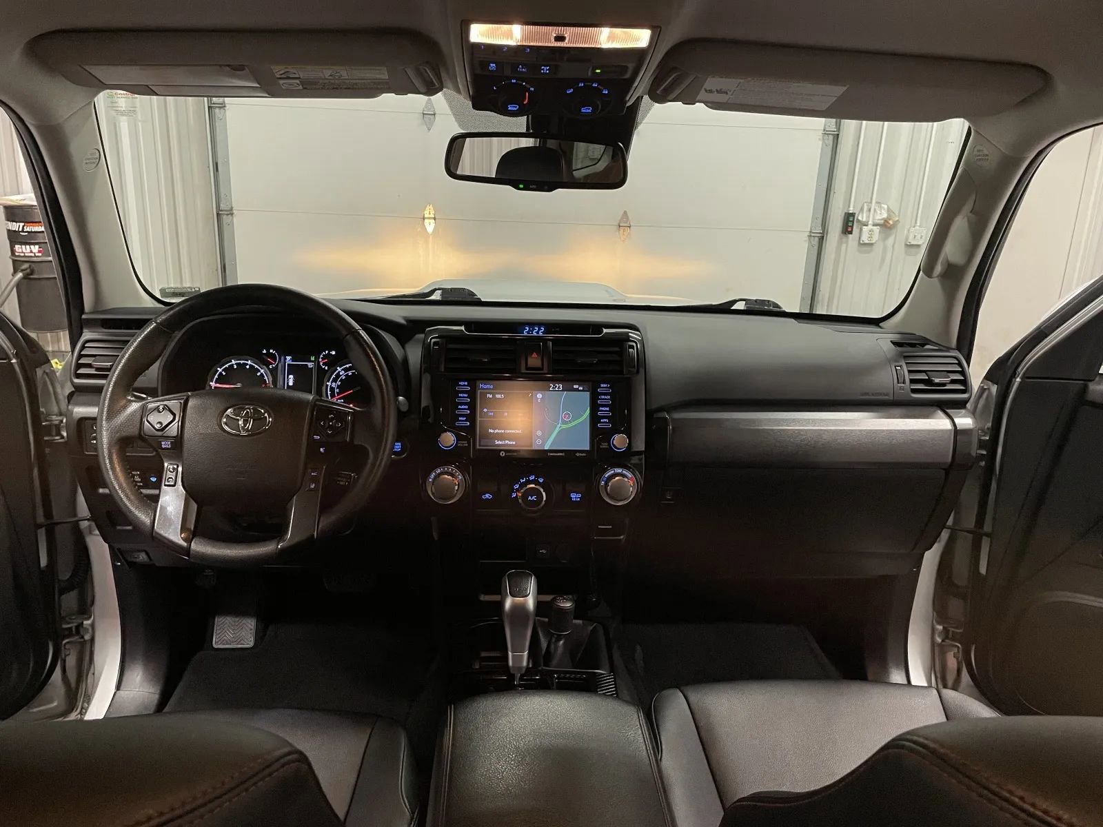 Used 2022 Toyota 4Runner TRD Off-Road Premium image 29