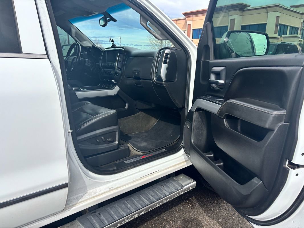 Used 2015 Chevrolet Silverado 2500 LTZ w/ Duramax Plus Package image 21