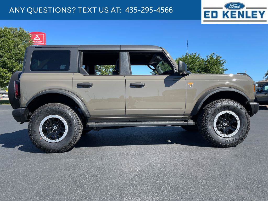 Used 2026 Ford Bronco Badlands AWD/4WD image 26