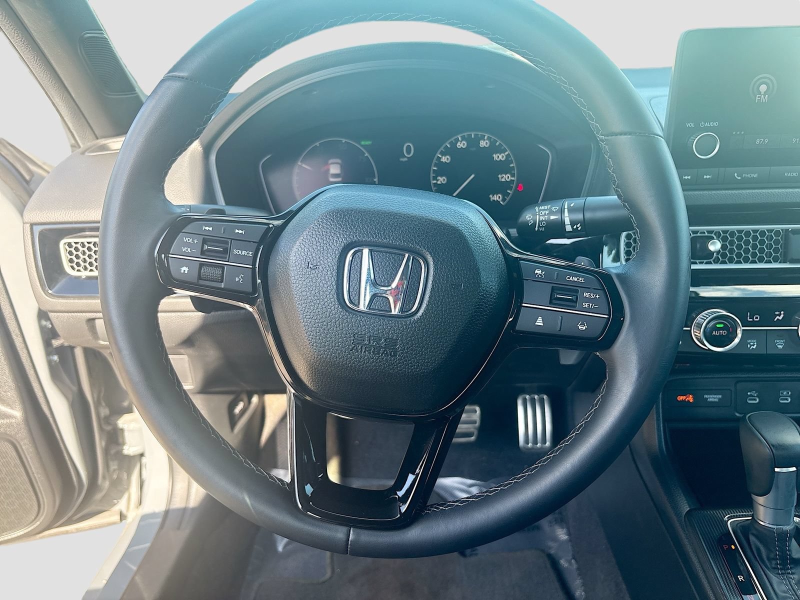 Used 2025 Honda Civic FWD Hybrid Sedan image 11