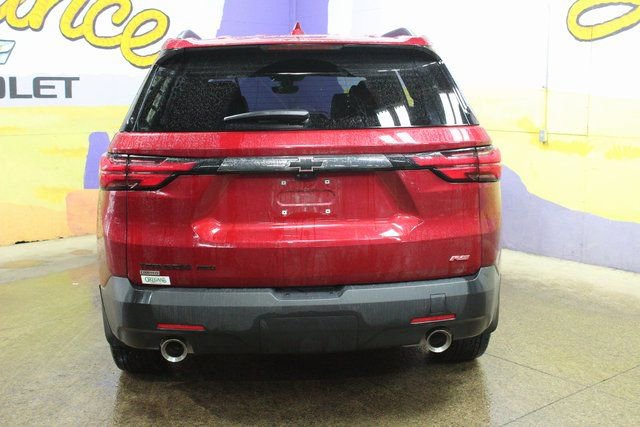 Used 2024 Chevrolet Traverse RS image 7